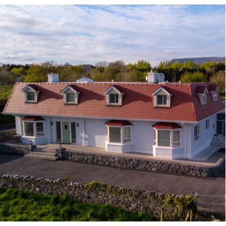 The Red Cottage & Stables Sligo Dış mekan fotoğraf