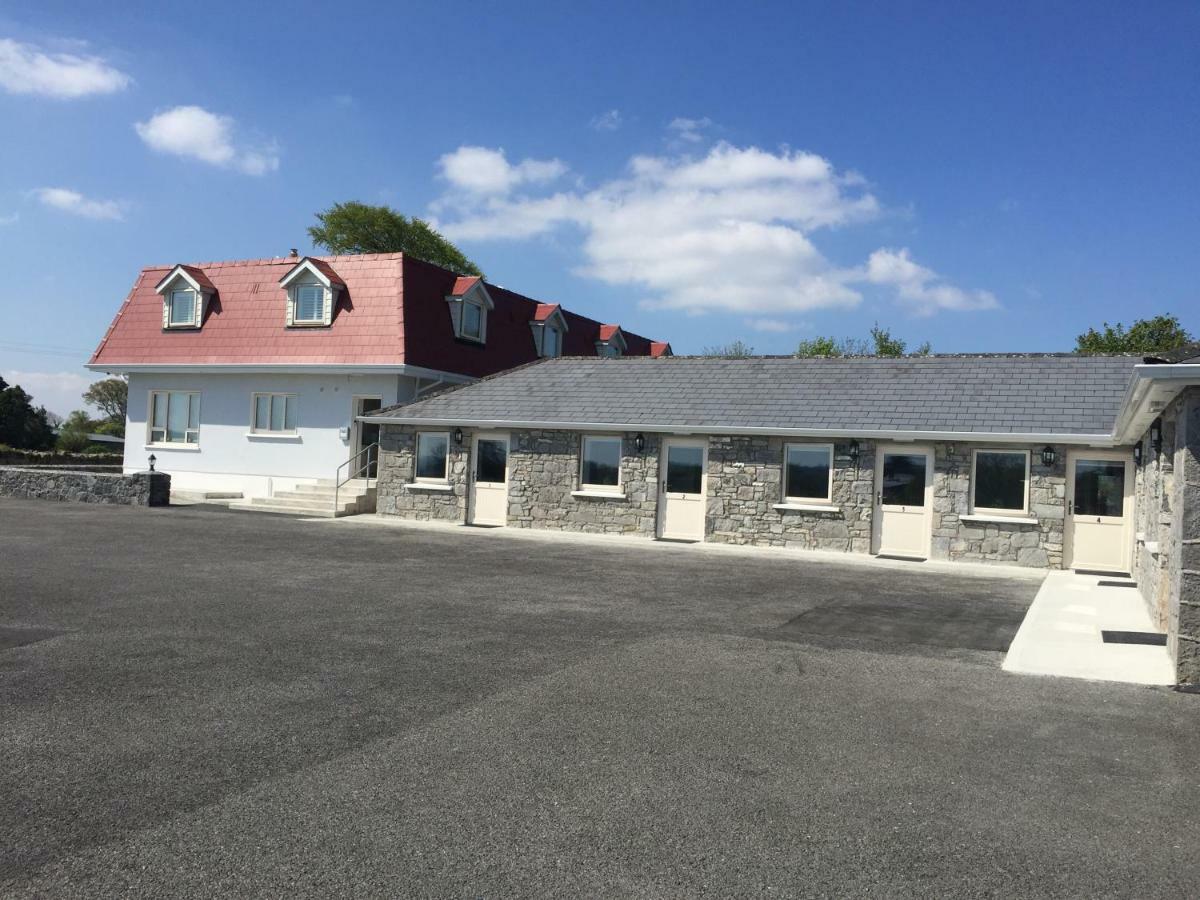 The Red Cottage & Stables Sligo Dış mekan fotoğraf